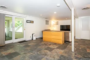 26 Powderhorn Rd, Ardsley, NY 10502 - Photo 20