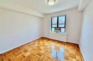 1680 Metropolitan, Bronx, NY 10462 - Photo 10