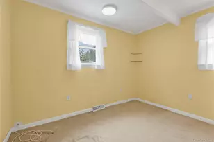 1580 N Gardiner Dr, Bay Shore, NY 11706 - Photo 14