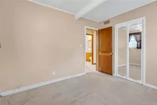 1580 N Gardiner Dr, Bay Shore, NY 11706 - Photo 12
