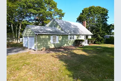 121 Aspatuck Road, Westhampton Beach, NY 11978 - Photo 2