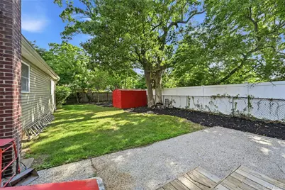76 Lyman Road, Patchogue, NY 11772 - Photo 18