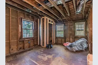 484 E 5th Street, Mount Vernon, NY 10553 - Photo 8