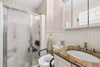 4 Flair Way, Coram, NY 11727 - Photo 10