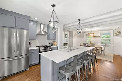 341 Woodland Drive, Brightwaters, NY 11718 - Photo 6