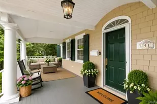 341 Woodland Dr, Brightwaters, NY 11718 - Photo 2