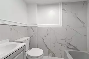 806 E 227th St, Bronx, NY 10466 - Photo 30