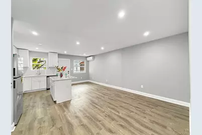 806 E 227th Street, Bronx, NY 10466 - Photo 8