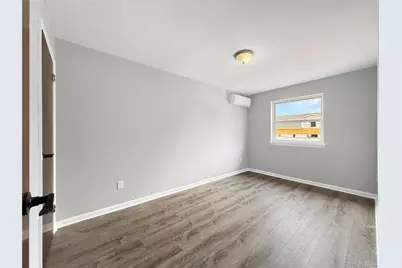 806 E 227th Street, Bronx, NY 10466 - Photo 20