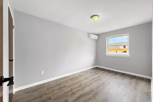 806 E 227th St, Bronx, NY 10466 - Photo 20