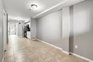 806 E 227th St, Bronx, NY 10466 - Photo 32