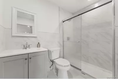 300 Daub Avenue, Hewlett, NY 11557 - Photo 12