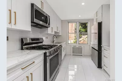 2750 Johnson Avenue #4, Bronx, NY 10463 - Photo 6
