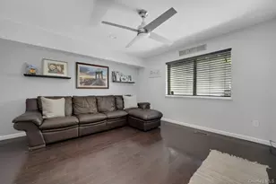 66 Waterside Close, Eastchester, NY 10709 - Photo 16