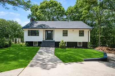 465 Helene Avenue, Shirley, NY 11967 - Photo 1