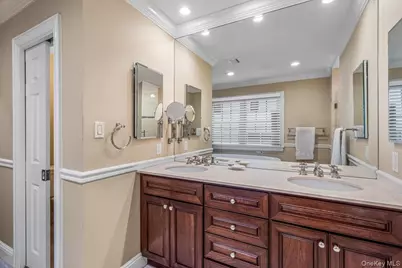 30 Woodland Road, Roslyn, NY 11576 - Photo 20