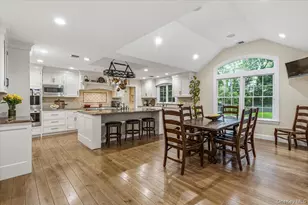 30 Woodland Rd, Roslyn, NY 11576 - Photo 6