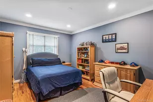 30 Woodland Rd, Roslyn, NY 11576 - Photo 34