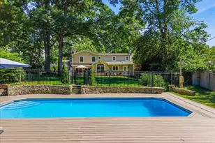 30 Woodland Rd, Roslyn, NY 11576 - Photo 4