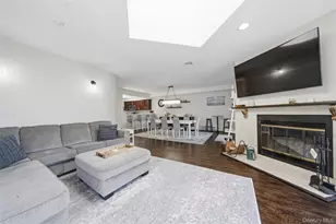 103 Fox Hill Dr, Calverton, NY 11933 - Photo 26
