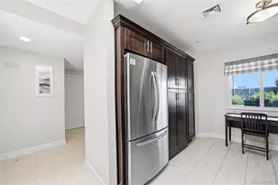 103 Fox Hill Dr, Calverton, NY 11933 - Photo 14