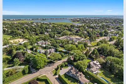 275 Main Street, Westhampton Beach, NY 11978 - Photo 40