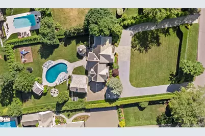 275 Main Street, Westhampton Beach, NY 11978 - Photo 30