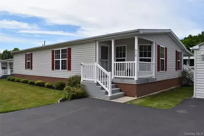 314 Brittany Terrace, Rock Tavern, NY 12575 - Photo 1