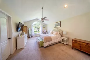 56 Leeward Ct, Port Jefferson, NY 11777 - Photo 24