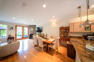 56 Leeward Ct, Port Jefferson, NY 11777 - Photo 12