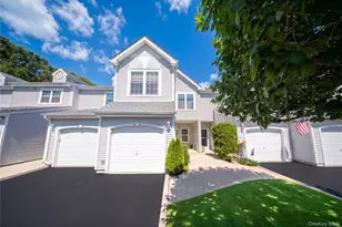 56 Leeward Ct, Port Jefferson, NY 11777 - Photo 2