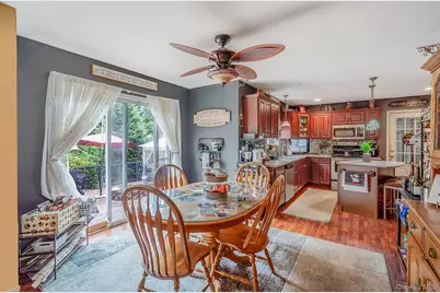 17 Holmes Avenue, Eastport, NY 11941 - Photo 8