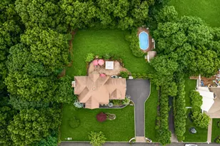17 Holmes Ave, Eastport, NY 11941 - Photo 36