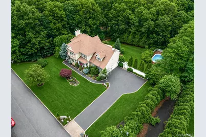 17 Holmes Avenue, Eastport, NY 11941 - Photo 34