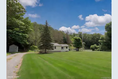 185 Oxford Road, Chester, NY 10918 - Photo 2
