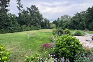 314 Mill Hill Rd, Mill Neck, NY 11765 - Photo 2