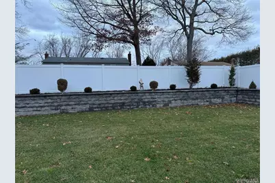 66 Wicks Path, Commack, NY 11725 - Photo 24
