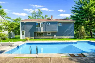 14 Stanley Pl, Hauppauge, NY 11788 - Photo 8