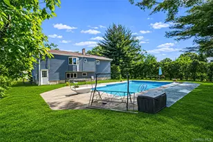 14 Stanley Pl, Hauppauge, NY 11788 - Photo 10