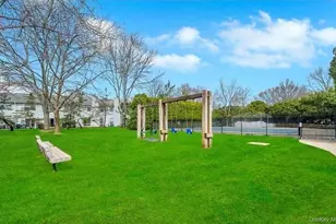 1307 Sara Cir, Port Jefferson Station, NY 11776 - Photo 40