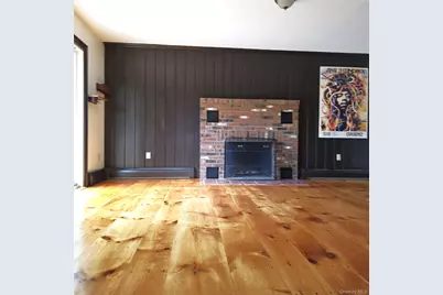 143 Starbarrack Road, Red Hook, NY 12571 - Photo 8