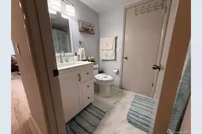 4205 Fox Lane, Poughkeepsie, NY 12603 - Photo 12