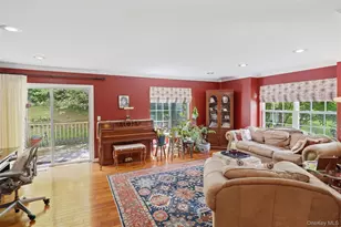 179 Isis Dr, Newburgh, NY 12550 - Photo 6