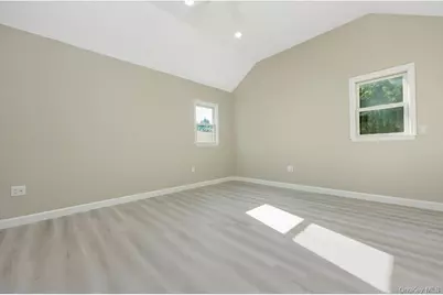 200 4th Avenue, East Northport, NY 11731 - Photo 22