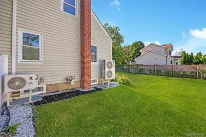 200 4th Avenue, East Northport, NY 11731 - Photo 4