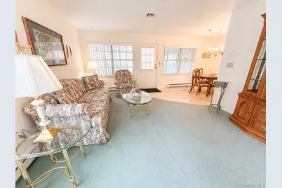 258 Newcastle Court #F, Ridge, NY 11961 - Photo 6