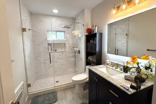 36 Earle Pl, New Rochelle, NY 10801 - Photo 16