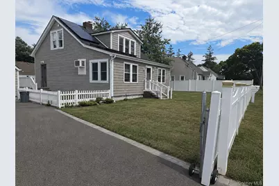 39 Chestnut Street, Wyandanch, NY 11798 - Photo 1