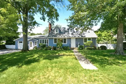 7 Vine Street, Bayville, NY 11709 - Photo 1