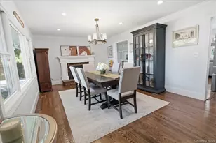 7 Vine St, Bayville, NY 11709 - Photo 2